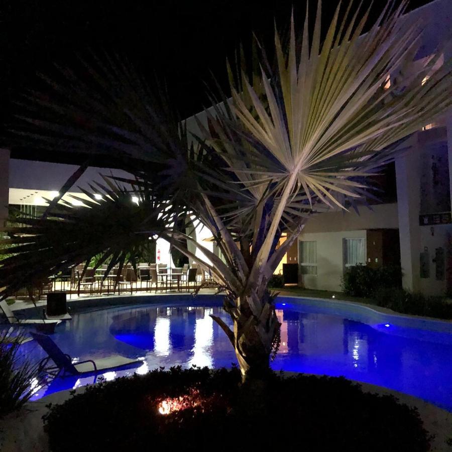Apto Guarajuba Praia Condominio Porto Smeralda-100 Metros Da Praia Bagian luar foto